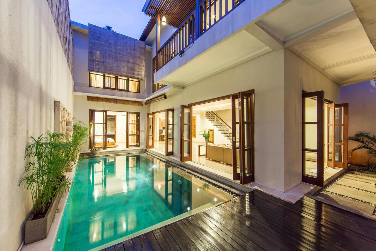 White Lotus Villas Seminyak Extérieur photo