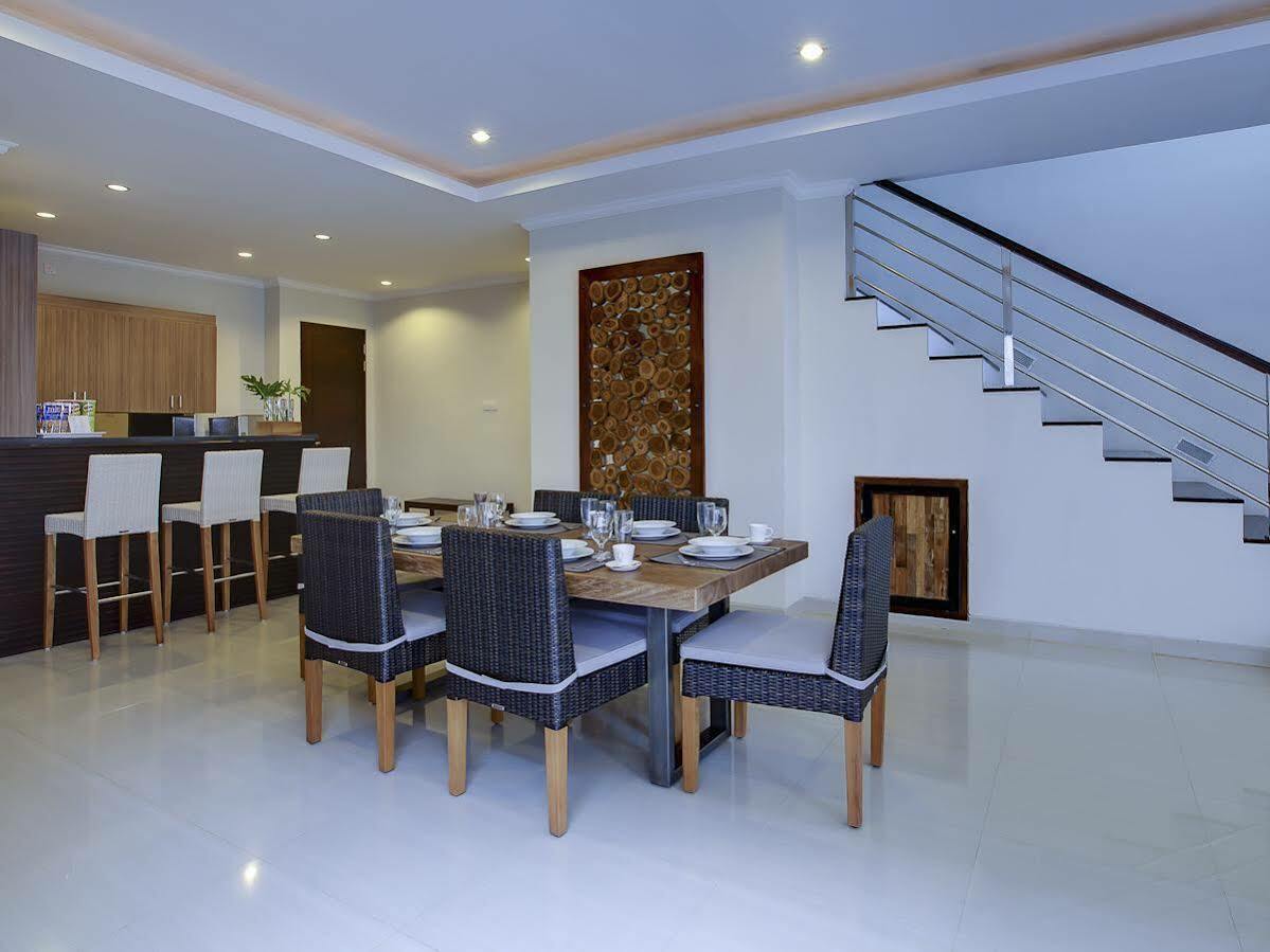White Lotus Villas Seminyak Extérieur photo